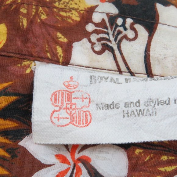 Vintage Hawaiian Shirt - Flowers on Brown by Royal Hawaiian - Men's Large - Picture 10 of 10